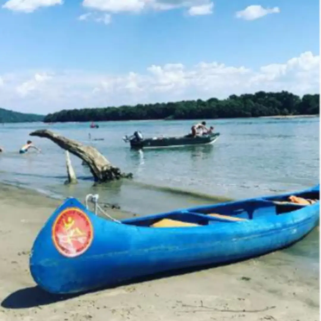 Kőszikla vendégház - dunapart