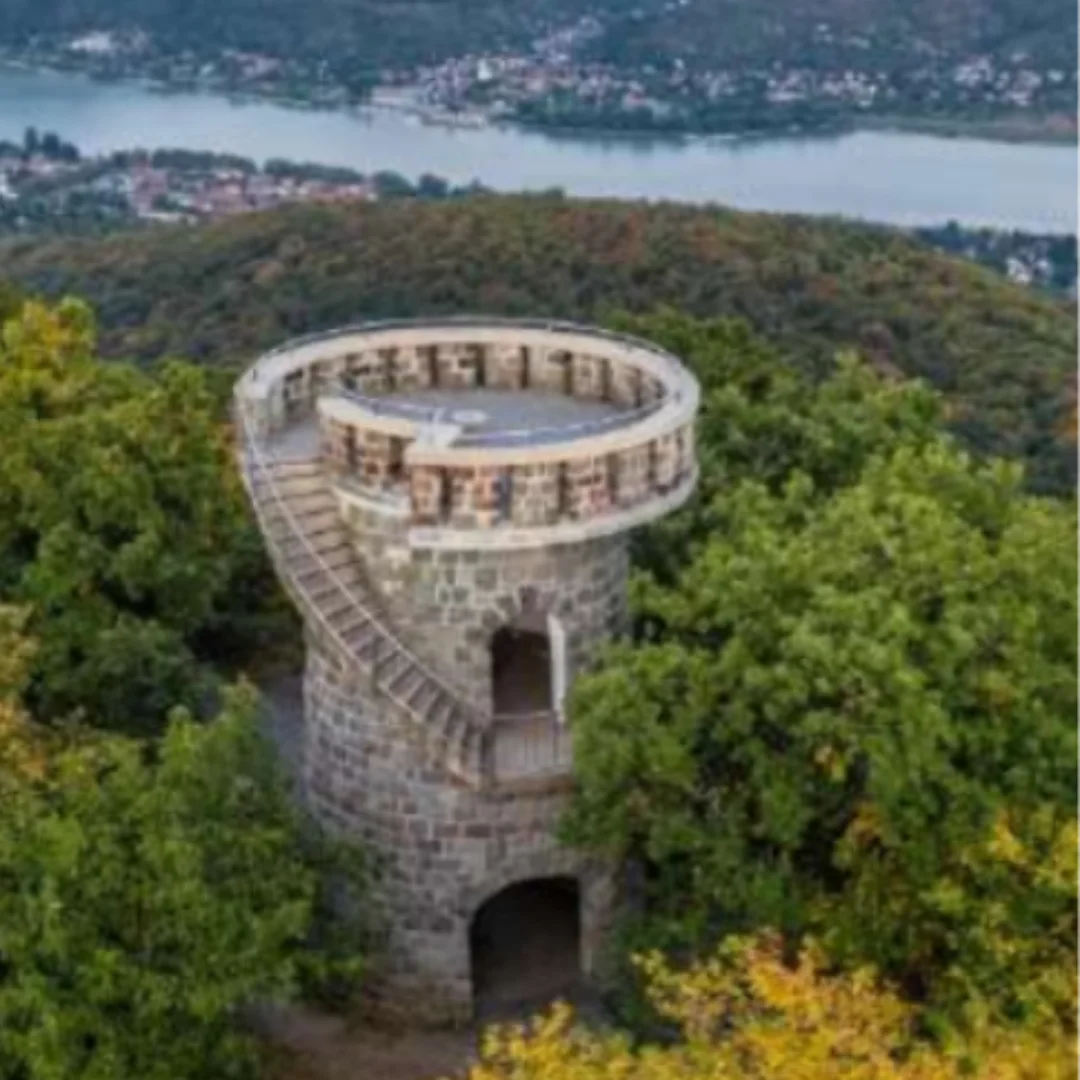 Kőszikla vendégház - julianus kilátó