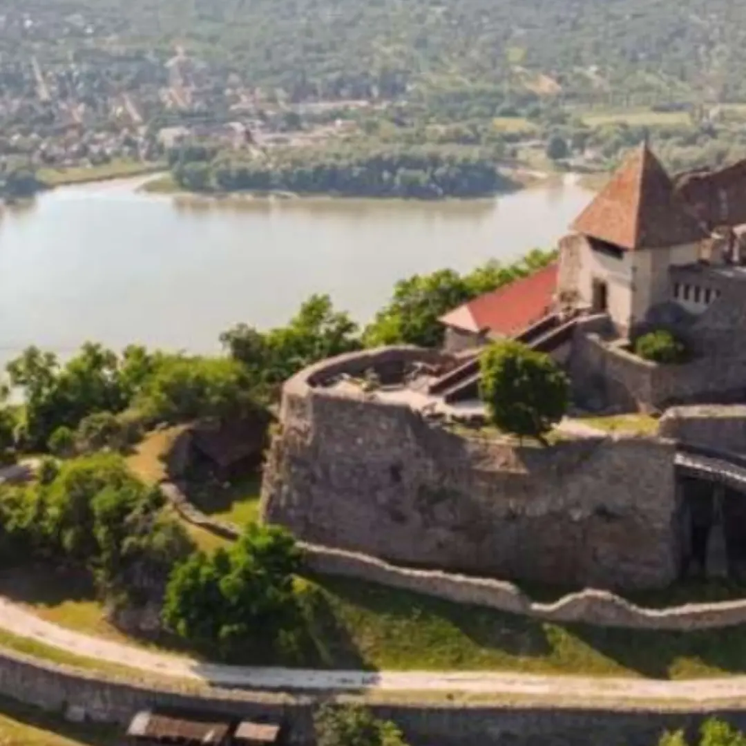 Kőszikla vendégház - visegrádi fellegvár